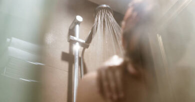 WHAT EVERY FIBROMYALGIA SUFFERER OUGHT TO KNOW ABOUT TAKING A SHOWER